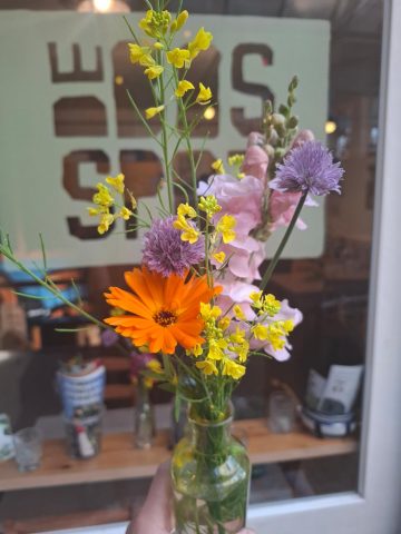 signal-2025-08-29-132754_002